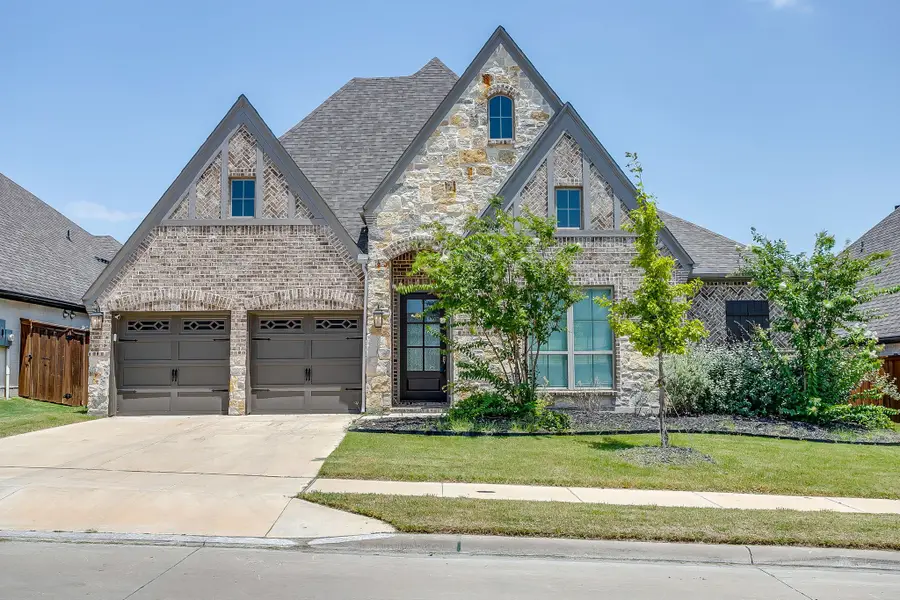 5729 Lake Jackson Drive, Fort Worth, TX 76126 - #2