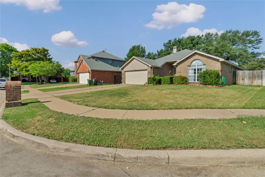 5206 Rio Court, Arlington, TX 76017 - #2