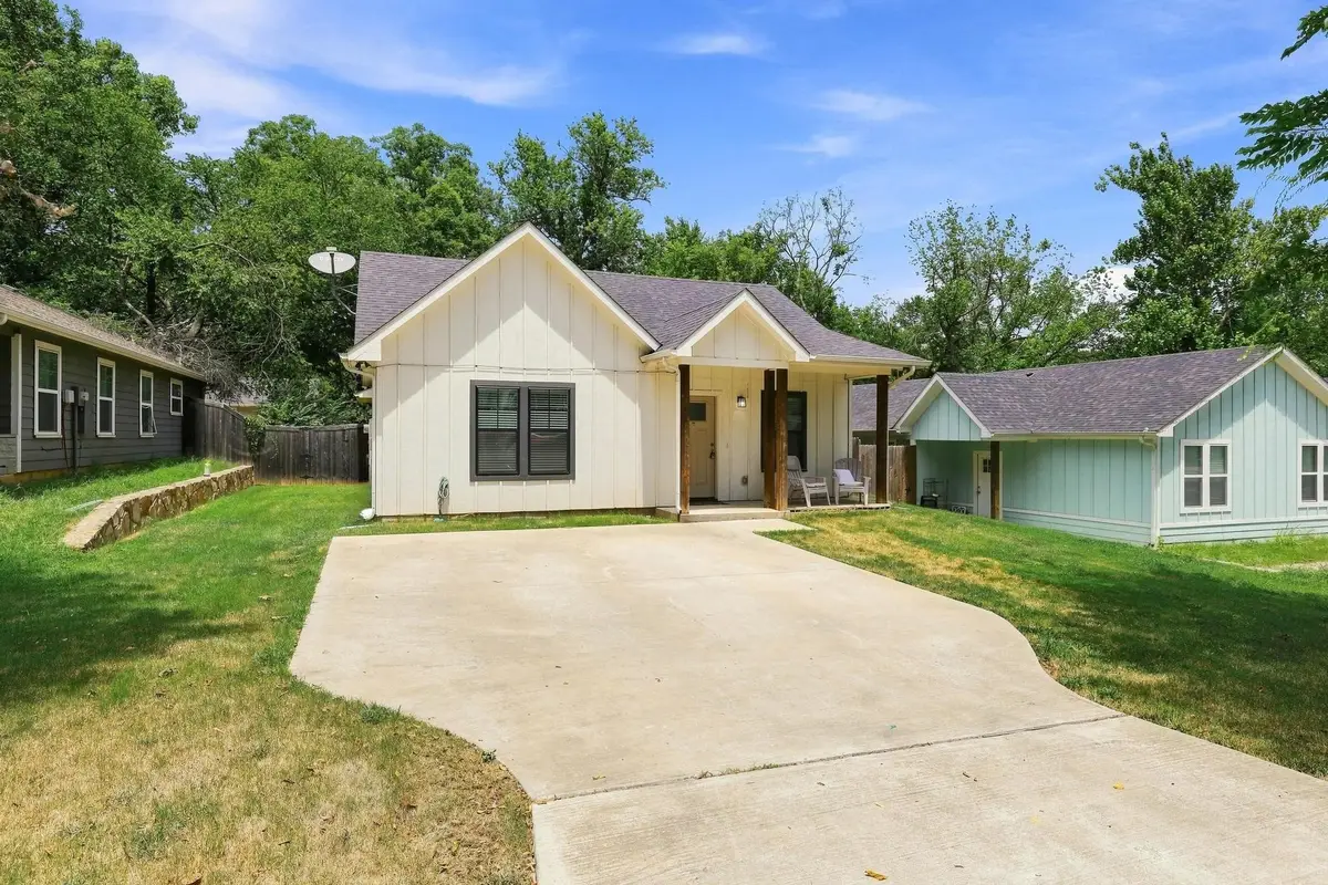 517 E Hanna Street, Denison, TX 75021 - #1