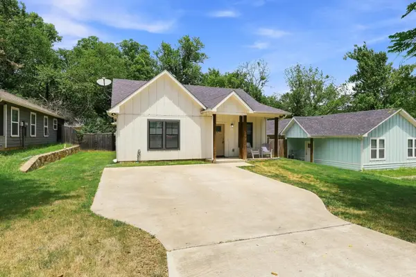 517 E Hanna Street, Denison, TX 75021
