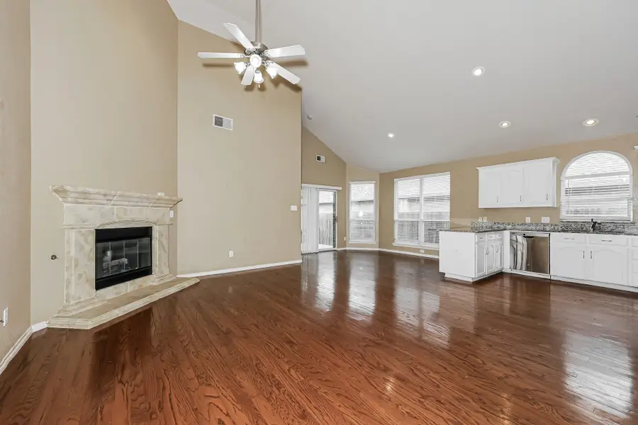 8421 Miramax Trail, Dallas, TX 75249 - #2