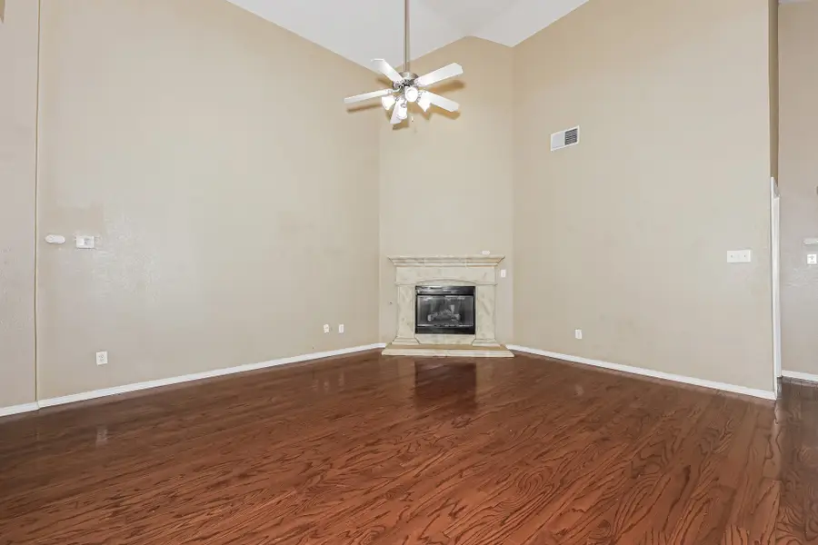 8421 Miramax Trail, Dallas, TX 75249 - #3