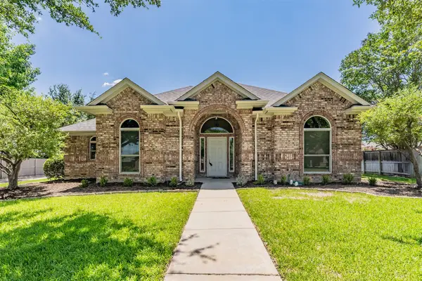1057 Oak Valley Court, Keller, TX 76248