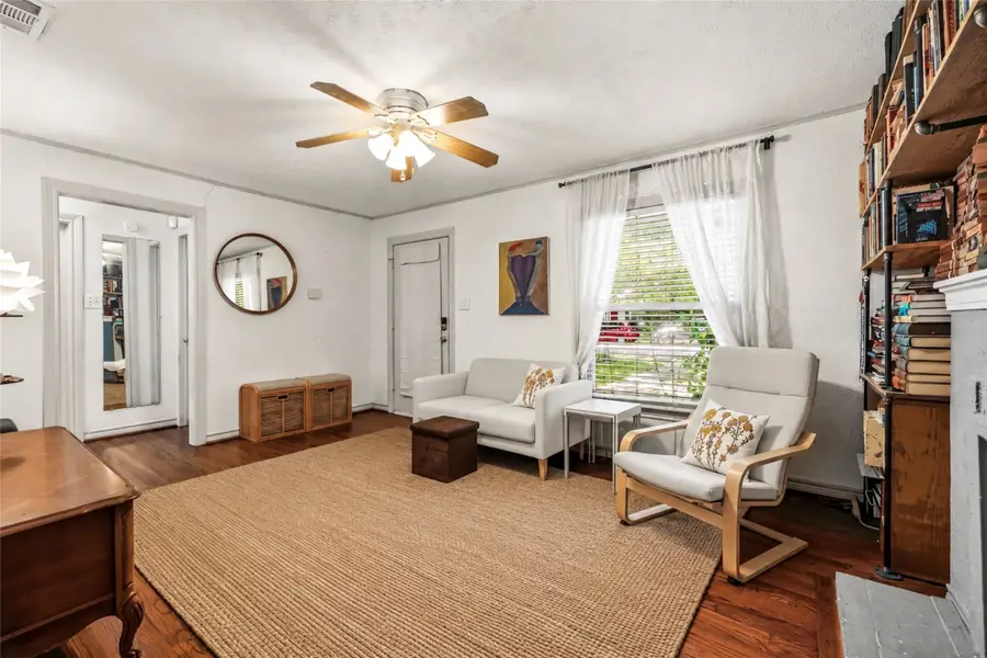 8922 Redondo Drive, Dallas, TX 75218 - #2