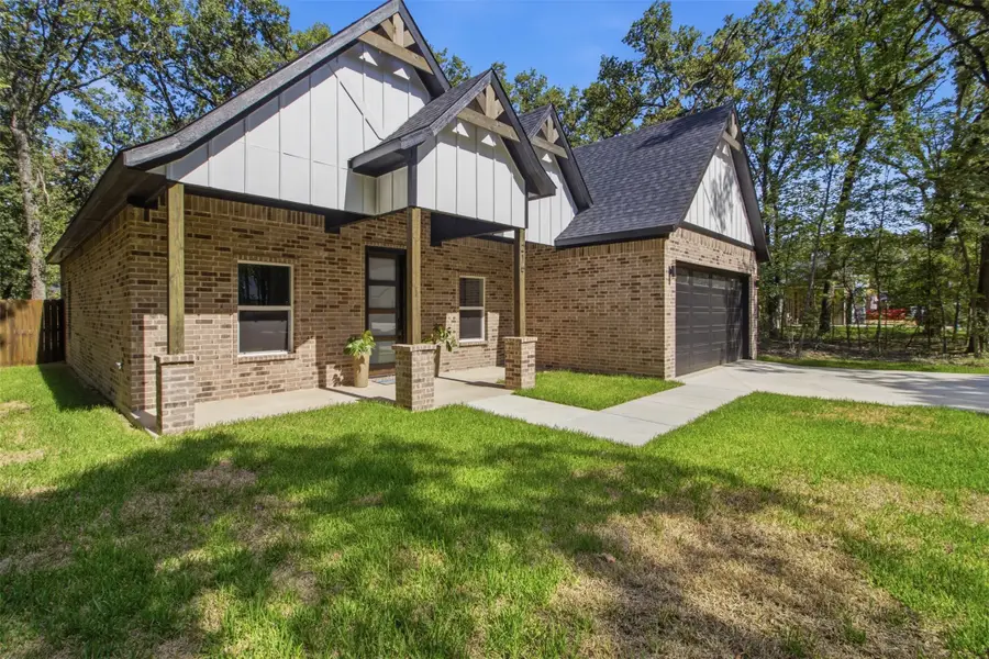 216 E Beachwood Loop, Trinidad, TX 75163 - #2