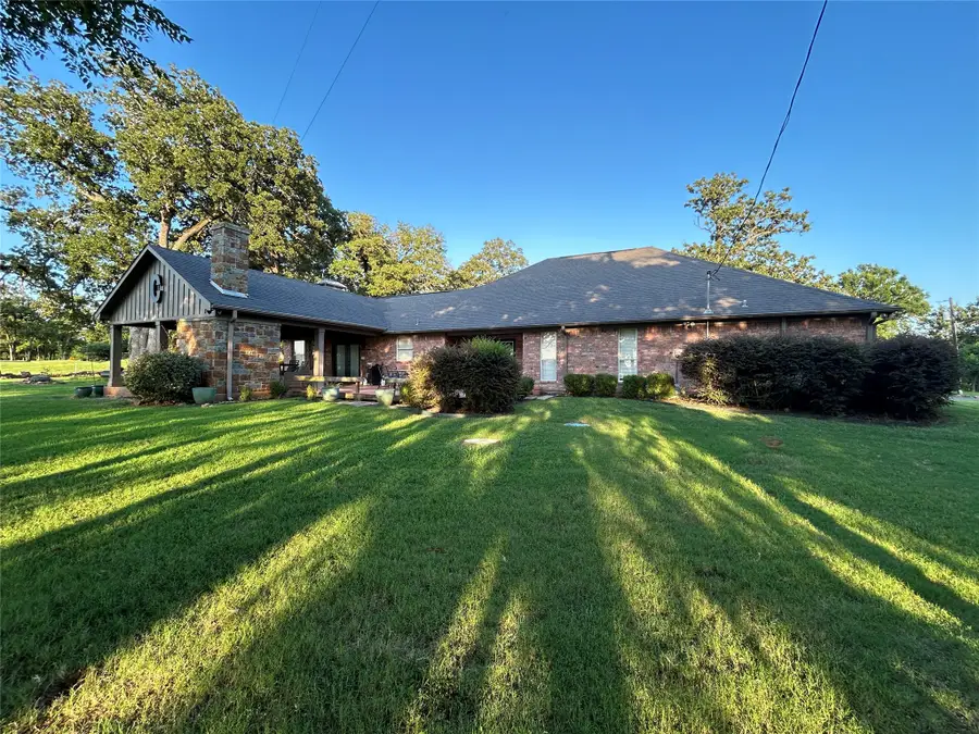 1079 Country Club Road, Sulphur Springs, TX 75482 - #3