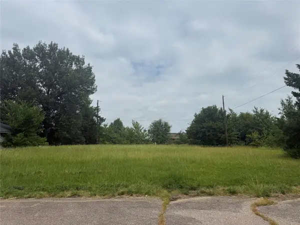 3405 Ridgeview Road, Paris, TX 75460