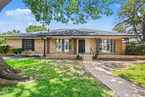 914 Bromwich Street, Garland, TX 75040