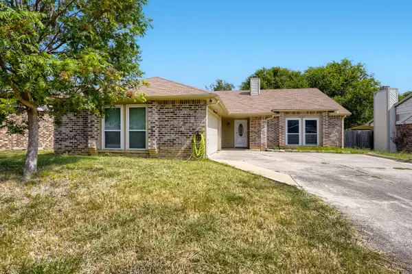 4205 Staghorn Circle S, Fort Worth, TX 76137