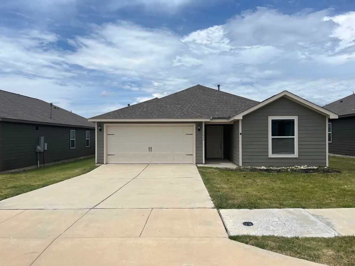 13624 Roosevelt Arch Drive, Ponder, TX 76259 - #1