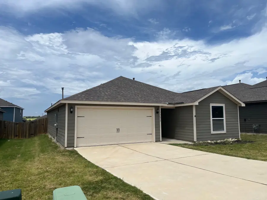 13624 Roosevelt Arch Drive, Ponder, TX 76259 - #2