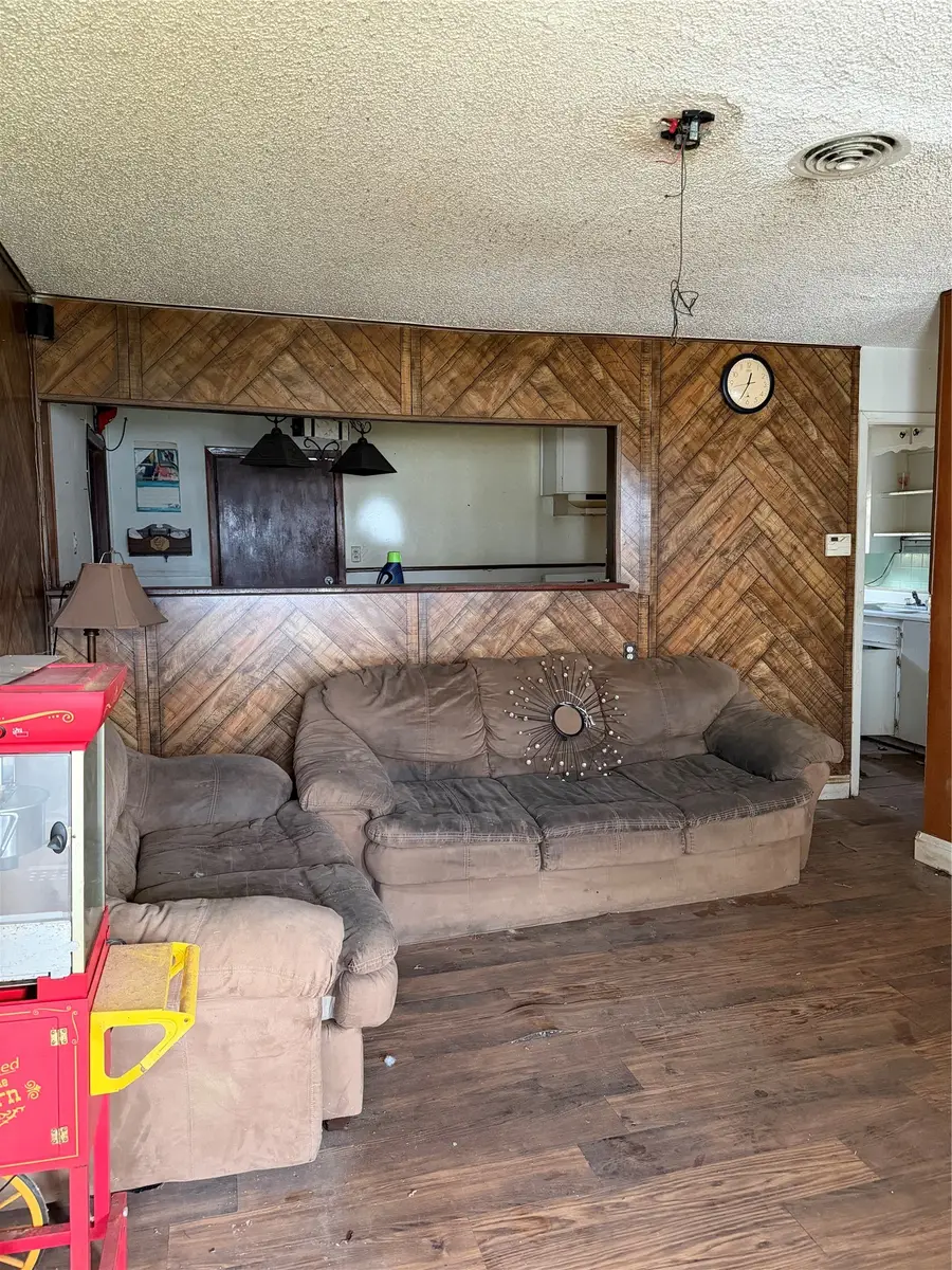 4417 Mckibben Street, Haltom City, TX 76117 - #2