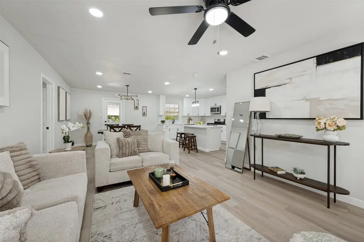 112 Oriole Drive, Arlington, TX 76010 - #1
