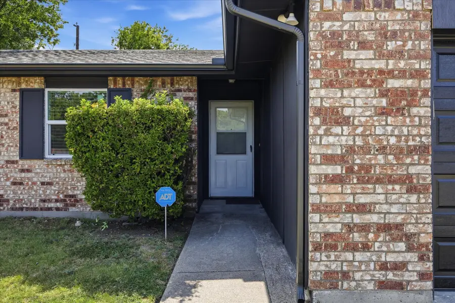 1211 Aspen Drive, Duncanville, TX 75116 - #2