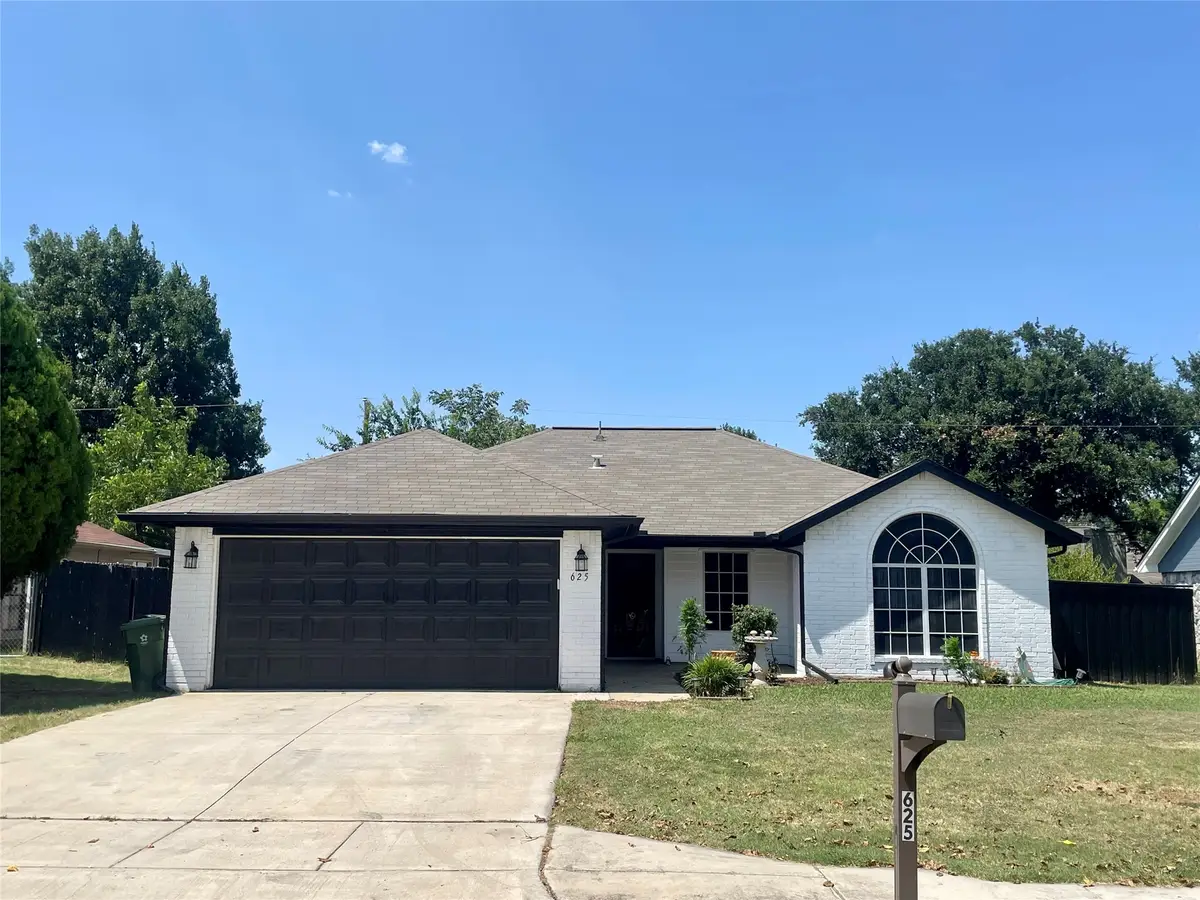 625 Main Street, Roanoke, TX 76262 - #1