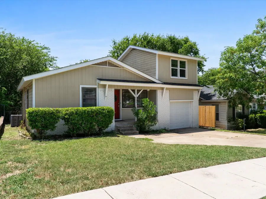3705 Lafayette Avenue, Fort Worth, TX 76107 - #2