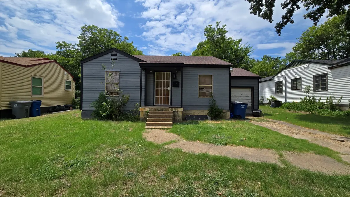 3107 S Ewing Avenue, Dallas, TX 75216 - #1