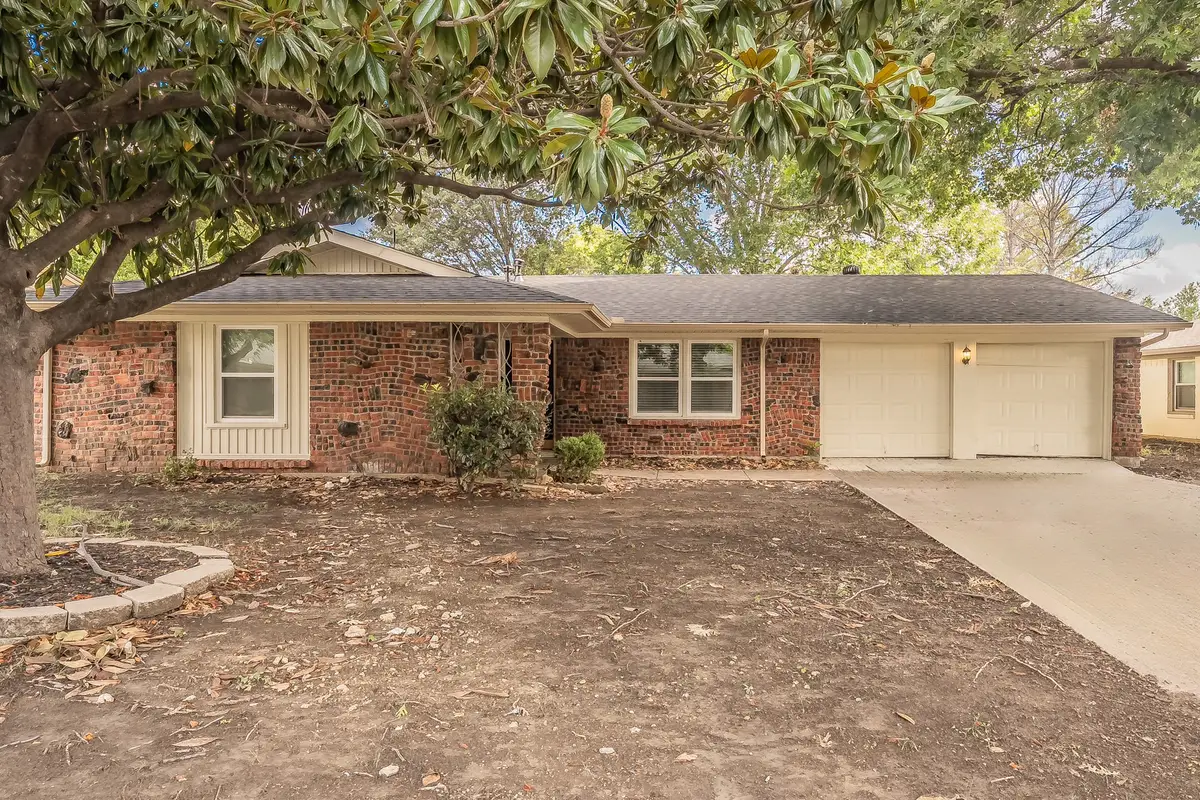 5616 Ammons Street, Haltom City, TX 76117 - #1