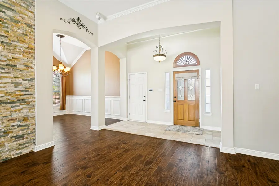 5713 Kelly Court, Haltom City, TX 76137 - #3