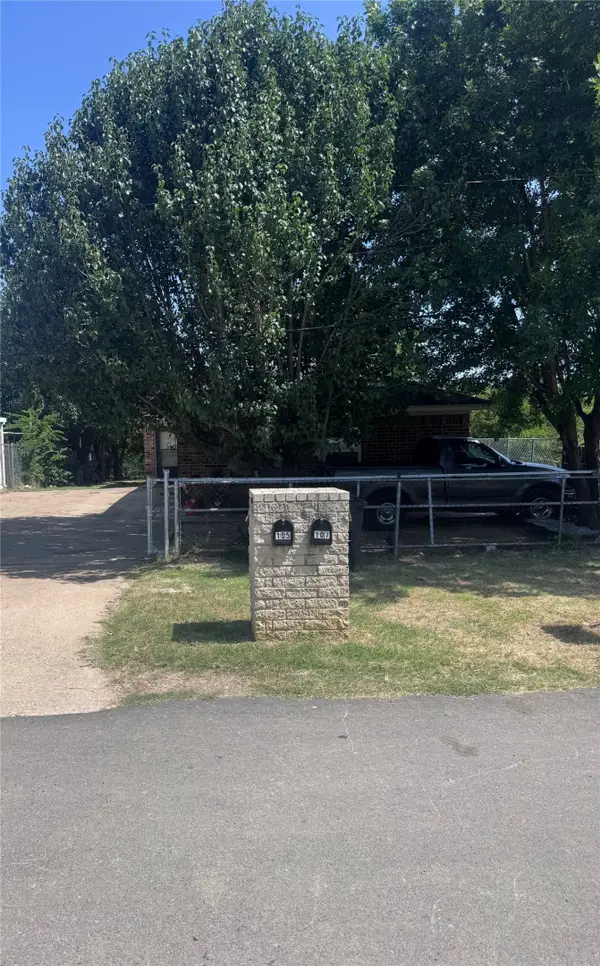 1209 Meriweather Avenue, Fort Worth, TX 76115