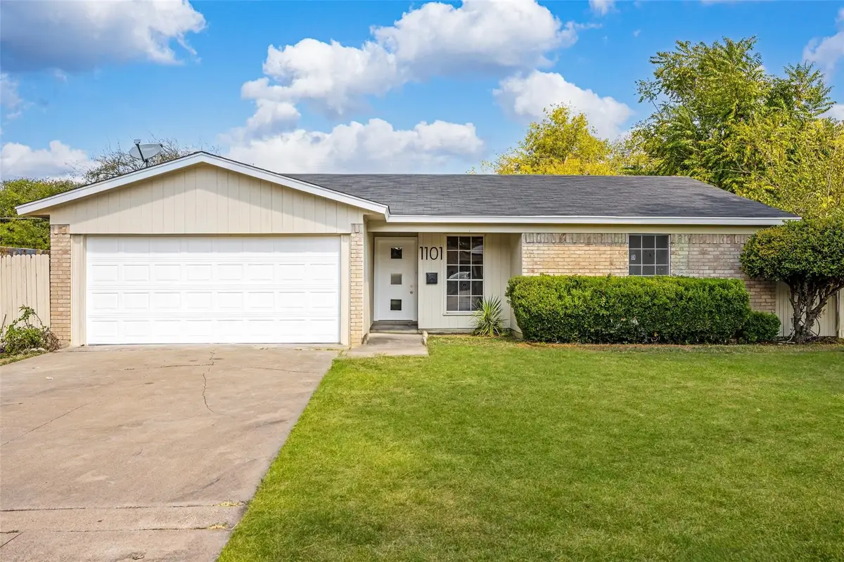 1101 Dublin Drive, Fort Worth, TX 76134 - #1