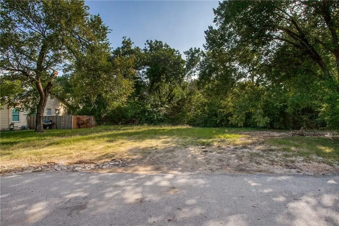 6910 Mohawk Drive, Dallas, TX 75235 - #1