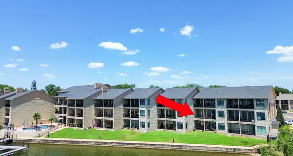 401 E Pearl Street #2202, Granbury, TX 76048