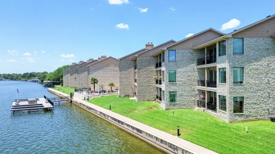 401 E Pearl Street #2202, Granbury, TX 76048 - #2