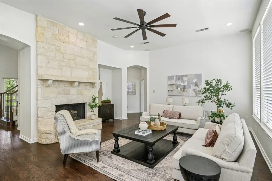 1045 Sir Lancelot Circle, Lewisville, TX 75056 - #3