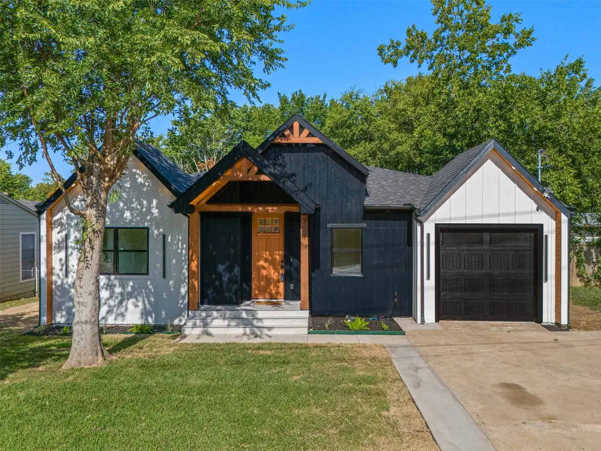 707 Hilltop Drive, Irving, TX 75060 - #1