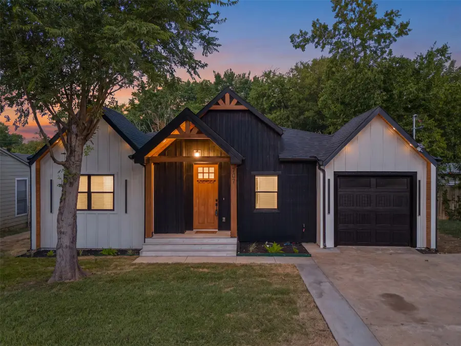 707 Hilltop Drive, Irving, TX 75060 - #2