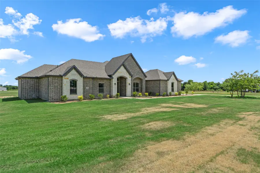 1121 Canyon Lake Road, Wills Point, TX 75169 - #2