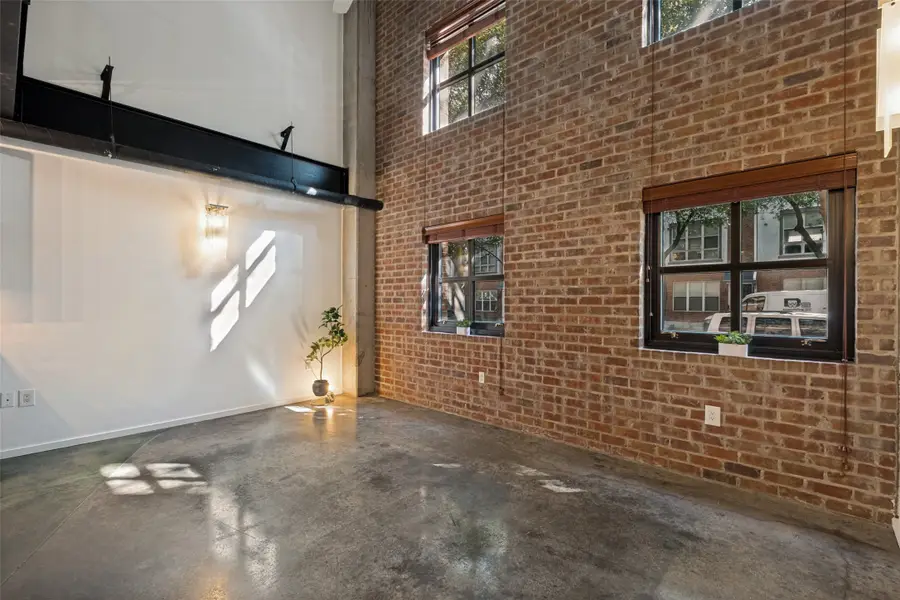 3110 Thomas Avenue #109, Dallas, TX 75204 - #2