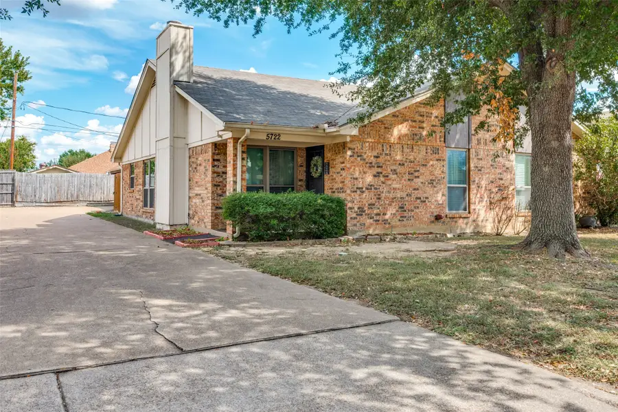 5720 Cancun Drive, North Richland Hills, TX 76180 - #2
