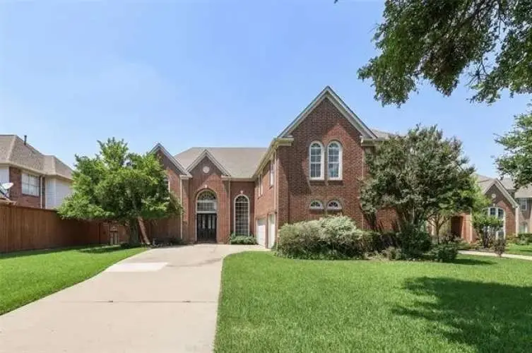 714 E Peninsula Drive, Coppell, TX 75019 - #2