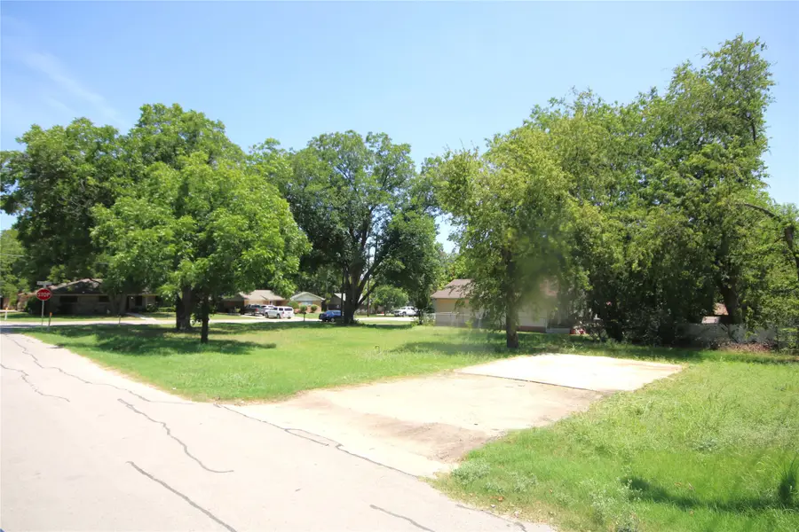 523 W 4th Street, Justin, TX 76247 - #3