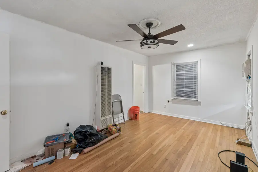 4330 Wabash Avenue, Fort Worth, TX 76133 - #3