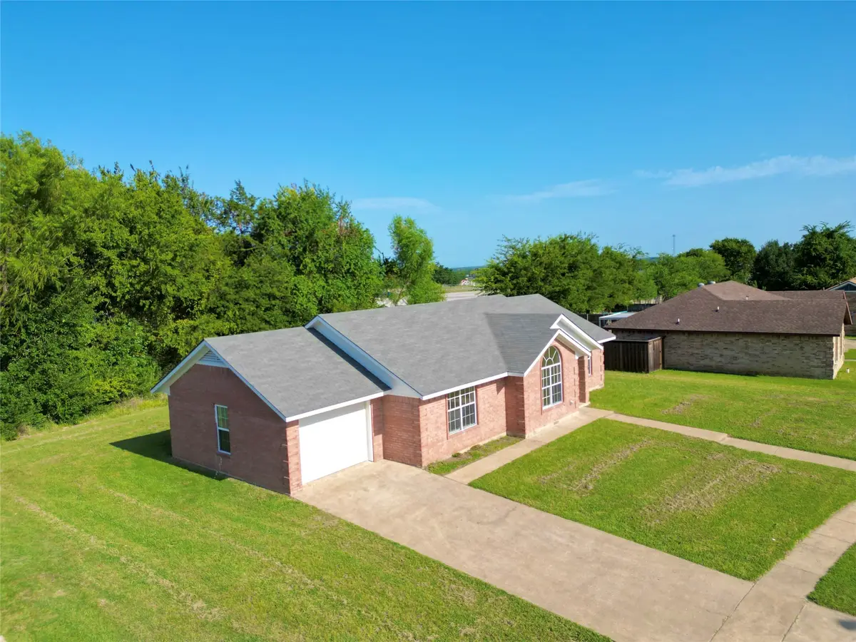 2001 Solomon Drive, Commerce, TX 75428 - #1