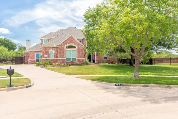 906 Nottingham Circle, Southlake, TX 76092