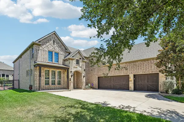1123 Blue Lake Boulevard, Arlington, TX 76005