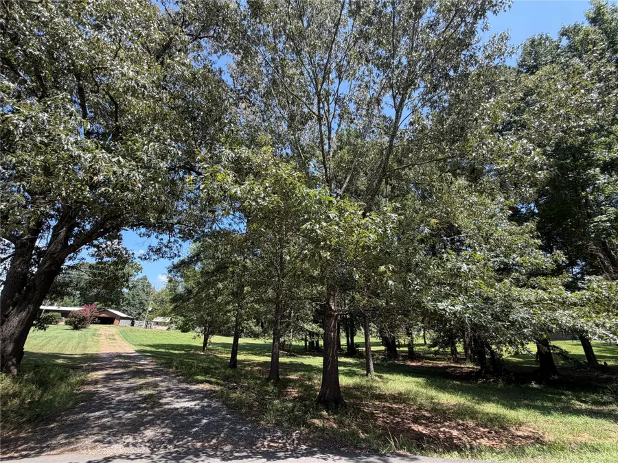 1398 Linton Road, Benton, LA 71006 - #3