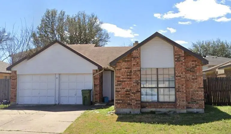 330 Valley Springs Drive, Arlington, TX 76018 - #1