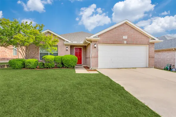 3729 Verde Drive, Fort Worth, TX 76244