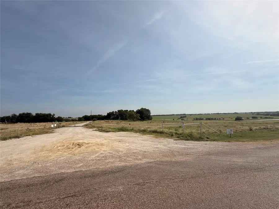 4800 Woodard Avenue, Cleburne, TX 76033 - #3