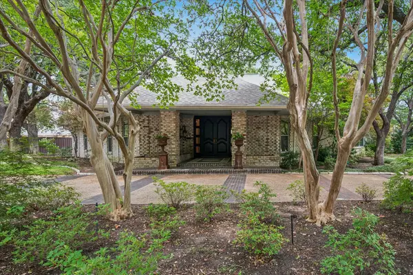 7276 Lupton Circle, Dallas, TX 75225
