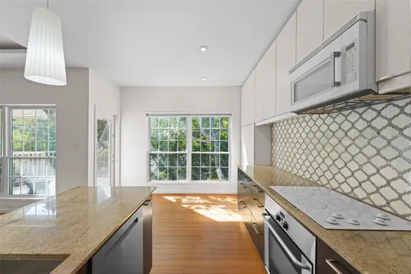 7151 Gaston #406, Dallas, TX 75214