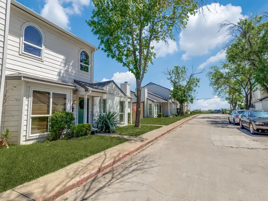 9524 Military Parkway, Dallas, TX 75227 - #2