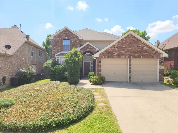 2105 Clubside Drive, Corinth, TX 76210