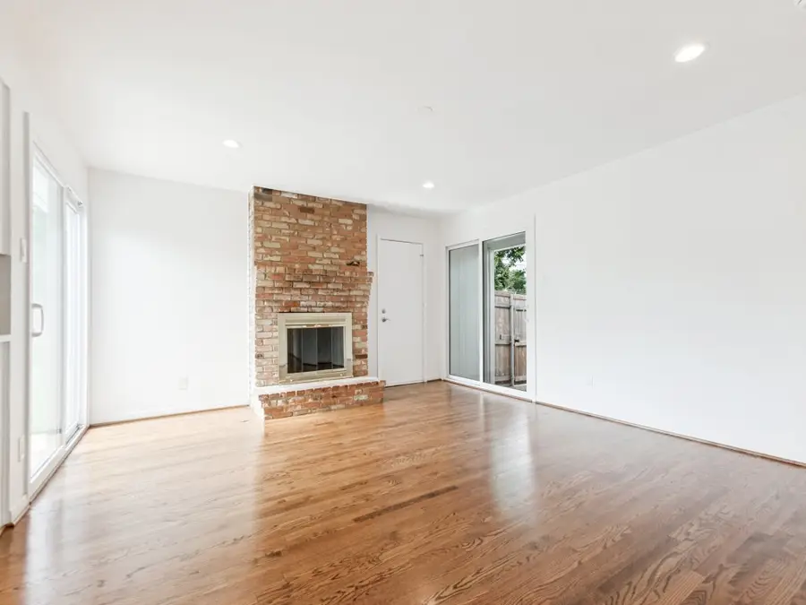 912 Fernwood Drive, Richardson, TX 75080 - #3