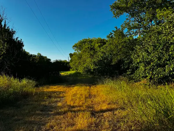 4270 Belz Road, Sanger, TX 76266